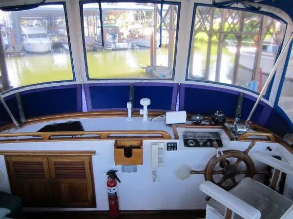 Slide: The Image of Puget Trawler 33 1977 - 4