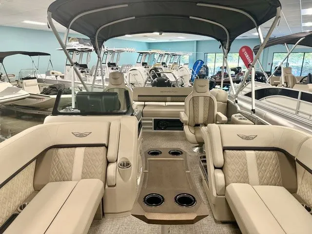 Slide: The Image of Bennington M Swingback 22 MSB 2026 - 10