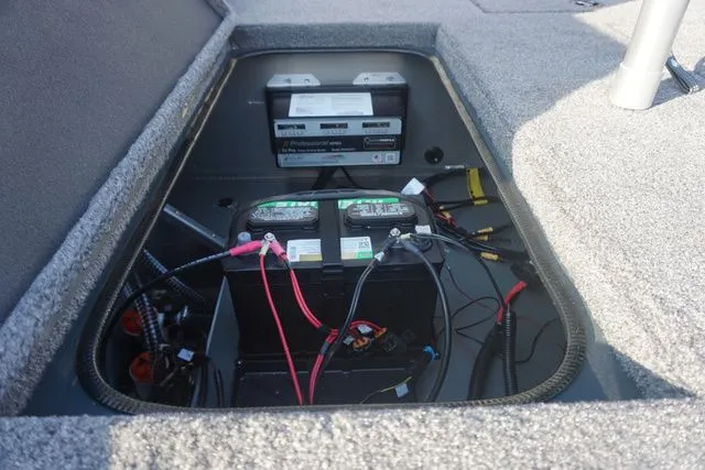 Slide: The Image of Ranger RT198P 2026 - 18