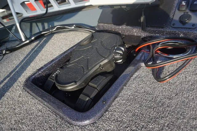 Slide: The Image of Ranger RT198P 2026 - 6