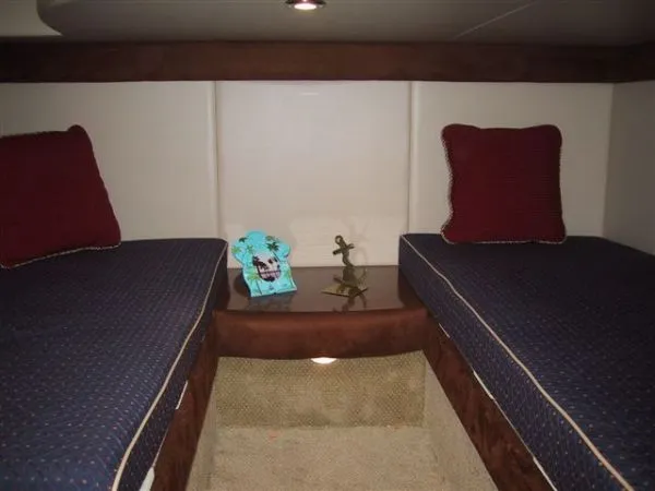 Slide: The Image of Meridian 341 Sedan 2006 - 3