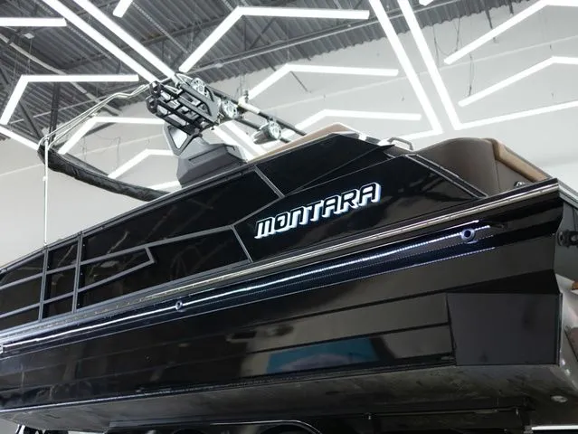 Slide: The Image of Montara 25' SURF BOSS EVO 2026 - 3