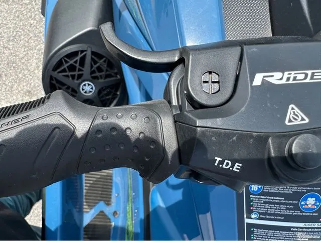 Slide: The Image of Yamaha VX Cruiser HO 2025 - 5