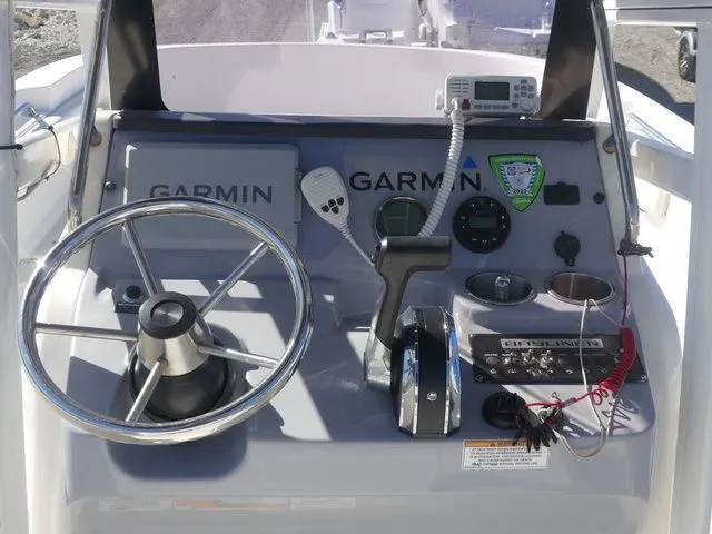 Slide: The Image of Bayliner Trophy T22CC 2023 - 15