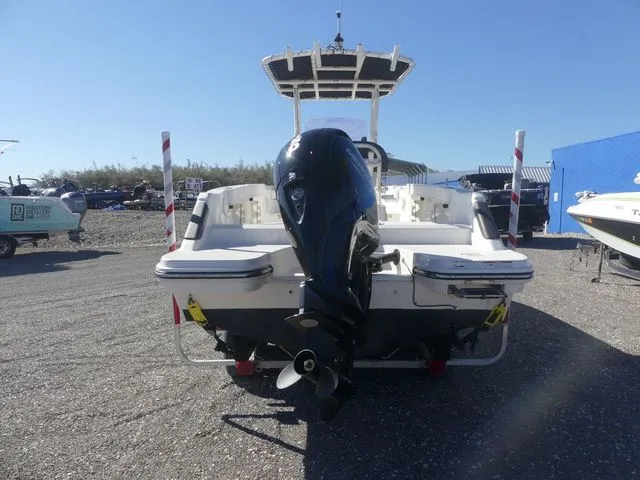 Slide: The Image of Bayliner Trophy T22CC 2023 - 5