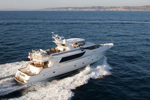 Slide: The Image of Northstar Yachts Cockpit Motoryacht 2003 - 0