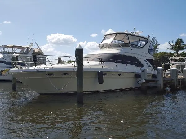 Slide: The Image of Sea Ray 560 Sedan Bridge 2000 - 6