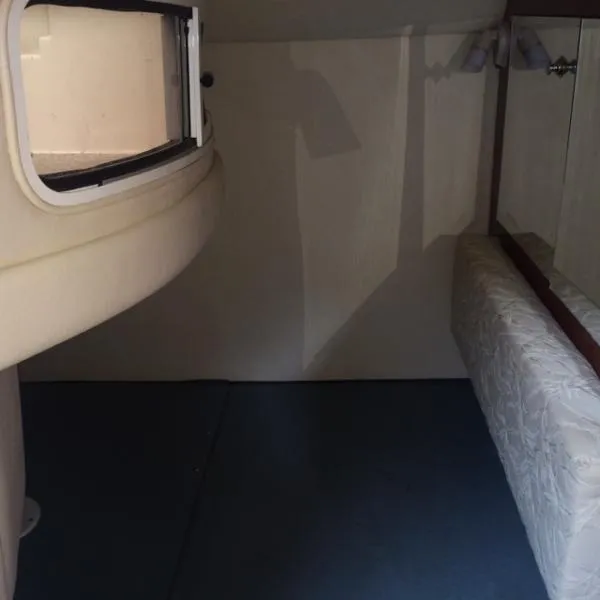 Slide: The Image of Sea Ray 280 Sundancer 2004 - 10