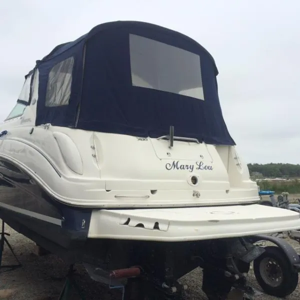 Slide: The Image of Sea Ray 280 Sundancer 2004 - 4