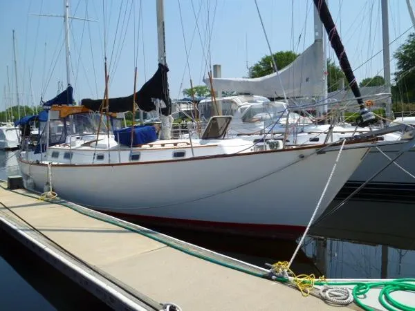Slide: The Image of Pearson 424 Ketch 1978 - 1