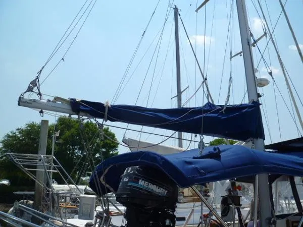 Slide: The Image of Pearson 424 Ketch 1978 - 6