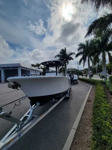 Slide: The Image of Sportsman Masters 247OE Bay Boat 2026 - 47