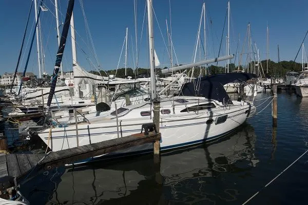 Slide: The Image of Catalina 350 MkII 2008 - 0