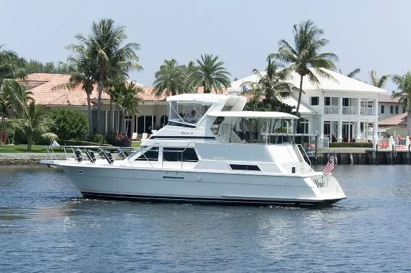 Slide: The Image of Hatteras 42 Cockpit Motor Yacht 1997 - 1