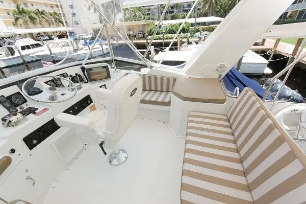 Slide: The Image of Hatteras 42 Cockpit Motor Yacht 1997 - 8