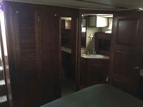 Slide: The Image of Californian 38 Motor Yacht 1984 - 10