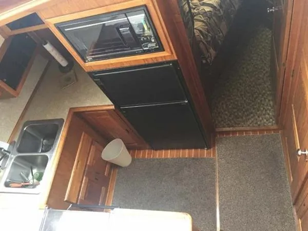 Slide: The Image of Californian 38 Motor Yacht 1984 - 2