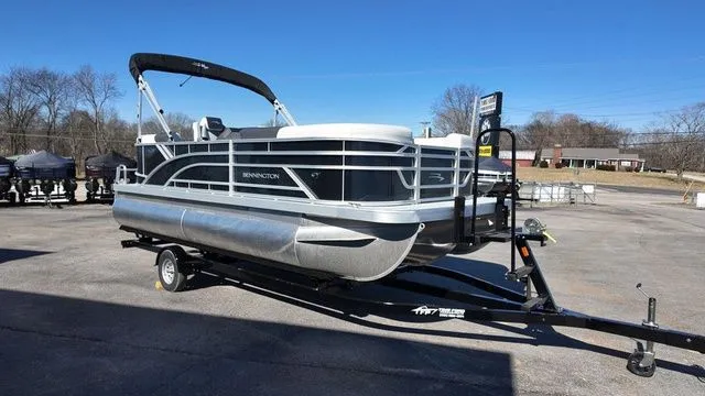 Slide: The Image of Bennington S Quad Bench 20 SSR 2026 - 8