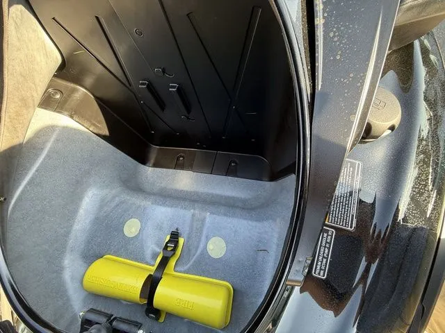 Slide: The Image of Yamaha FX Limited SVHO 2026 - 6