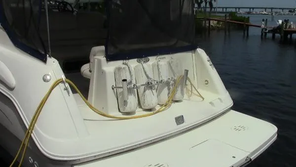 Slide: The Image of Monterey 322 Express Cruiser 2001 - 3