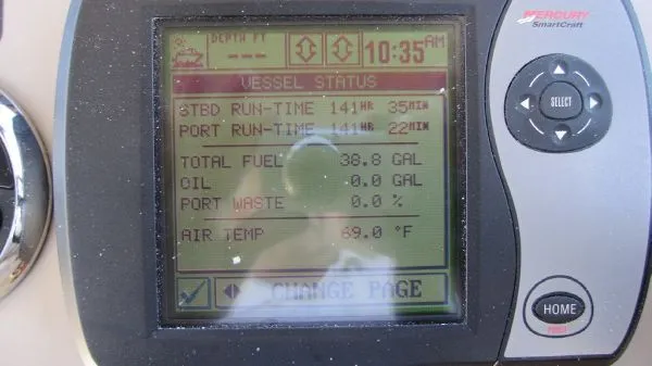 Slide: The Image of Sea Ray 300 SUNDANCER 5.7L Mag 2006 - 11