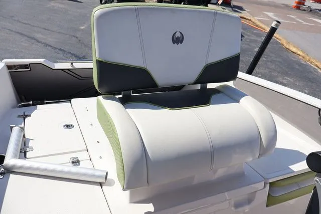 Slide: The Image of Scarab 195 Open 2017 - 23