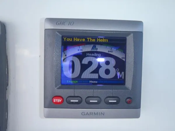 Slide: The Image of Triton 2895 Center Console (Must See!) 2004 - 8