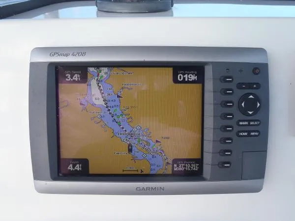 Slide: The Image of Triton 2895 Center Console (Must See!) 2004 - 9