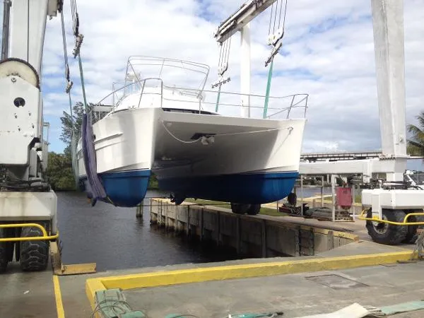 Slide: The Image of Fountaine Pajot Cumberland 44 2005 - 1
