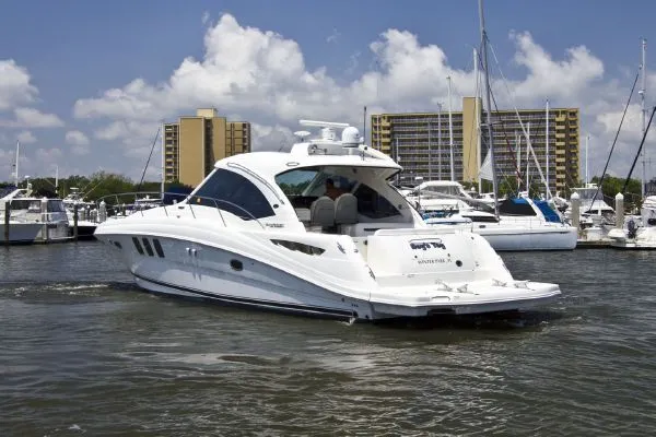 Slide: The Image of Sea Ray 500 Sundancer Pod drive 2010 - 7