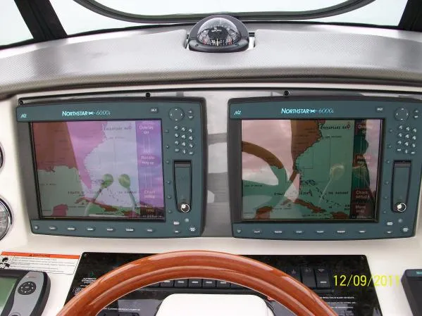 Slide: The Image of Sea Ray 36 Sedan Bridge 2006 - 3