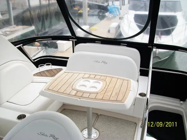 Slide: The Image of Sea Ray 36 Sedan Bridge 2006 - 5
