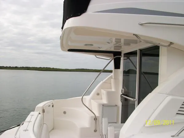 Slide: The Image of Sea Ray 36 Sedan Bridge 2006 - 6