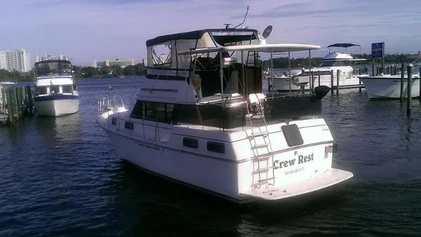 Slide: The Image of Carver Yachts 36 aft cabin 1988 - 4