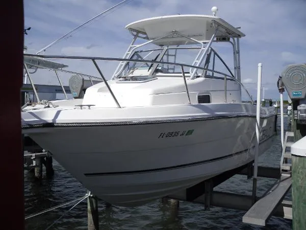 Slide: The Image of Robalo 2440 Walkaround 1995 - 0