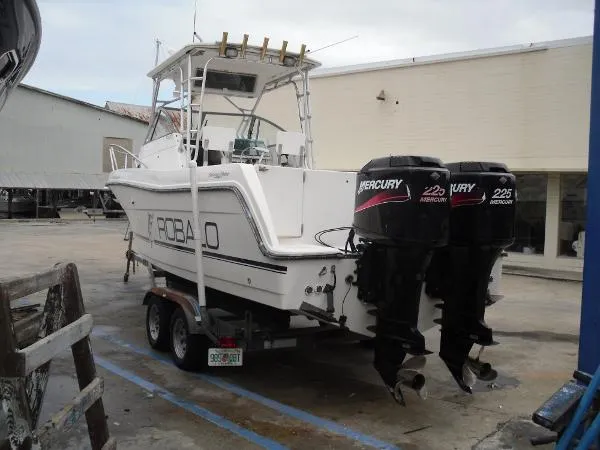Slide: The Image of Robalo 2440 Walkaround 1995 - 4