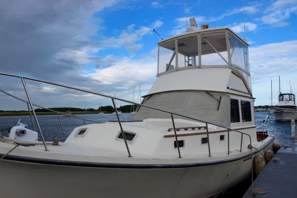 Slide: The Image of Nauset 35 Flybridge 1988 - 1