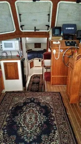 Slide: The Image of Nauset 35 Flybridge 1988 - 8