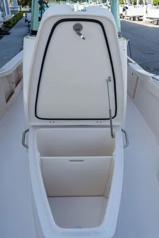 Slide: The Image of Grady-White 281 Coastal Explorer 2026 - 37