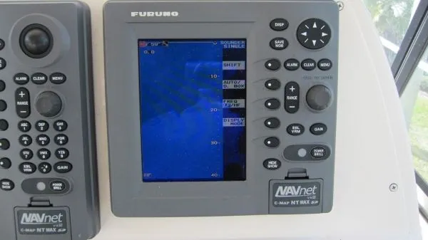 Slide: The Image of Grady-White 300 MARLIN Huge Price drop 2006 - 10