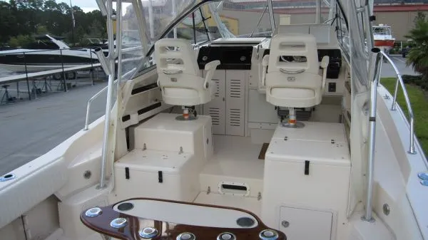Slide: The Image of Grady-White 300 MARLIN Huge Price drop 2006 - 4