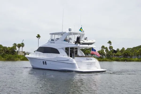 Slide: The Image of Hatteras 60 MY Motor Yacht 2009 - 7