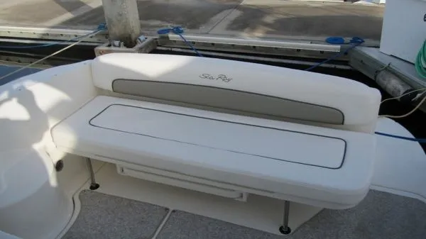 Slide: The Image of Sea Ray 300 SUNDANCER W/350 MAG'S FWC 2007 - 6