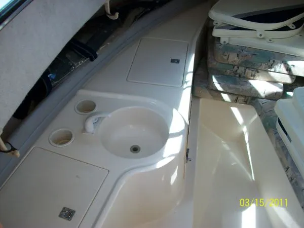Slide: The Image of Grady-White 232 Gulfstream 1994 - 8