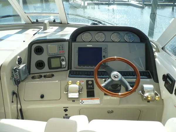 Slide: The Image of Sea Ray 40 Motor Yacht 2007 - 4
