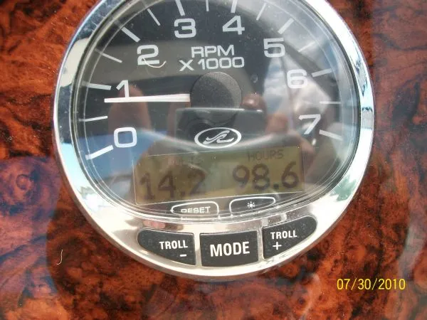 Slide: The Image of Sea Ray 340 Sundancer (JUST REDUCED) 2005 - 4