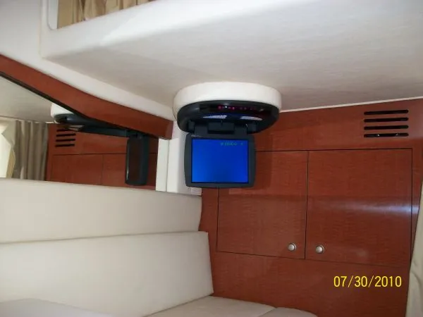 Slide: The Image of Sea Ray 340 Sundancer (JUST REDUCED) 2005 - 8