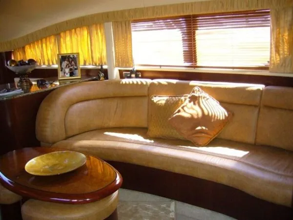 Slide: The Image of Sea Ray 390 Motor Yacht 2005 - 5