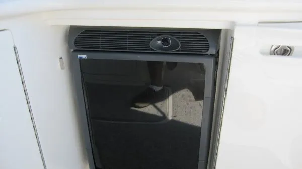 Slide: The Image of Sea Ray 290 SLX W/ 6.2 Liters 2007 - 10