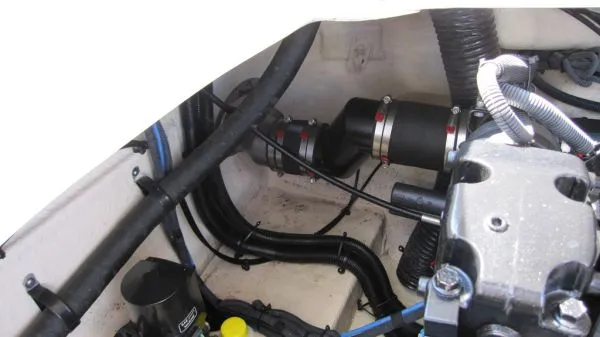 Slide: The Image of Sea Ray 290 SLX W/ 6.2 Liters 2007 - 8